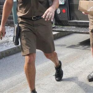 UPS driver shorts size 48 Wearguard